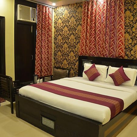 Hotel Jinendra Inn Divisione di Divisione di Jaipur Esterno foto